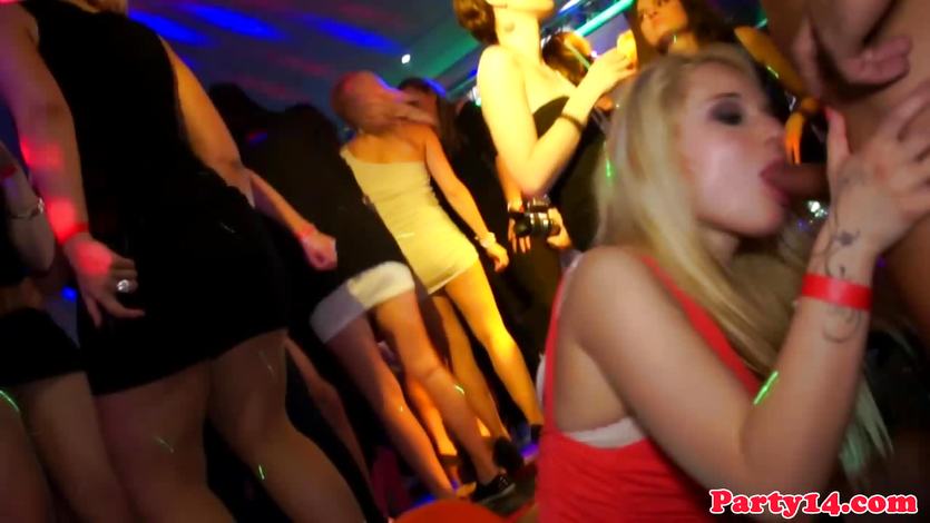 Wild Hardcore Sex Party Between With Teenage Sluts