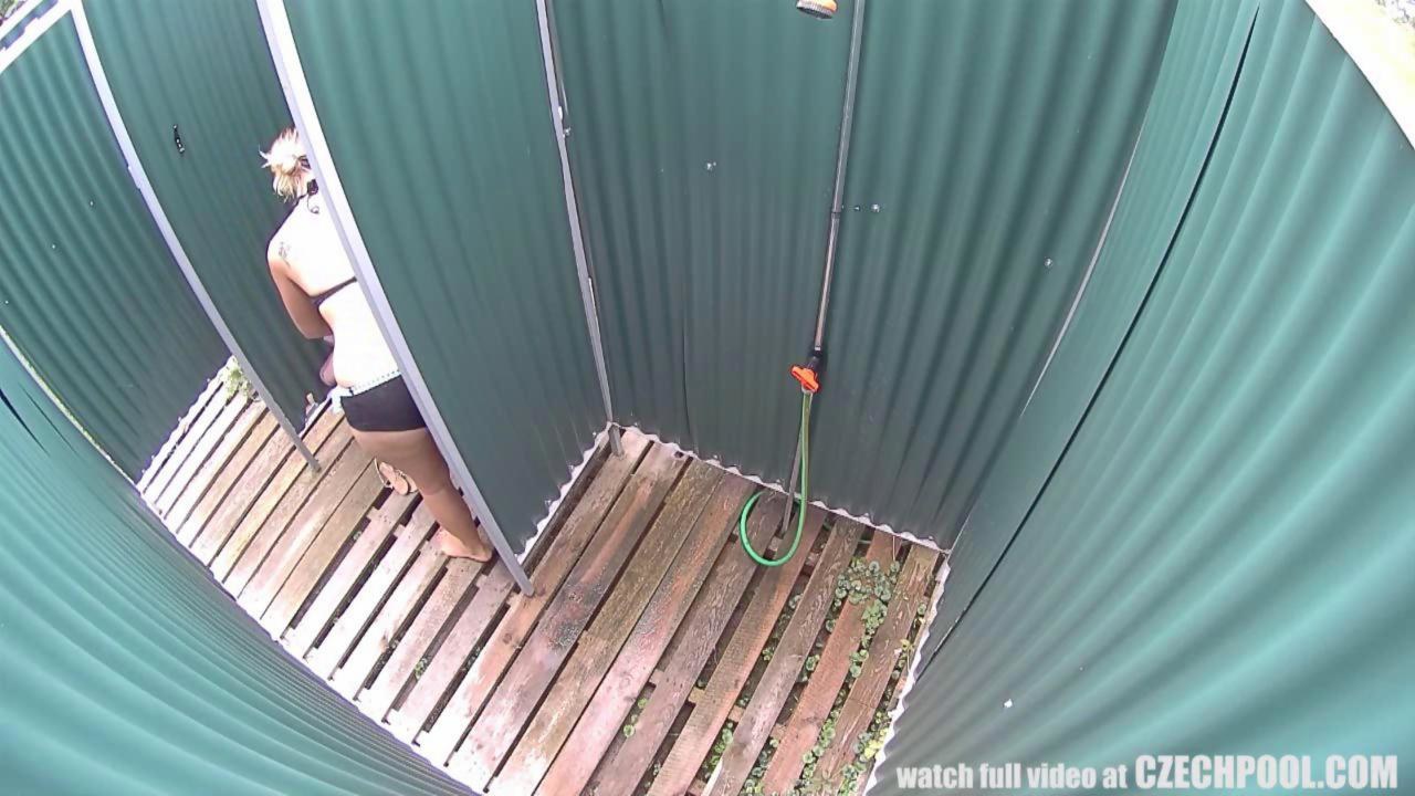 Luxury Teen Blonde Caught in Shower