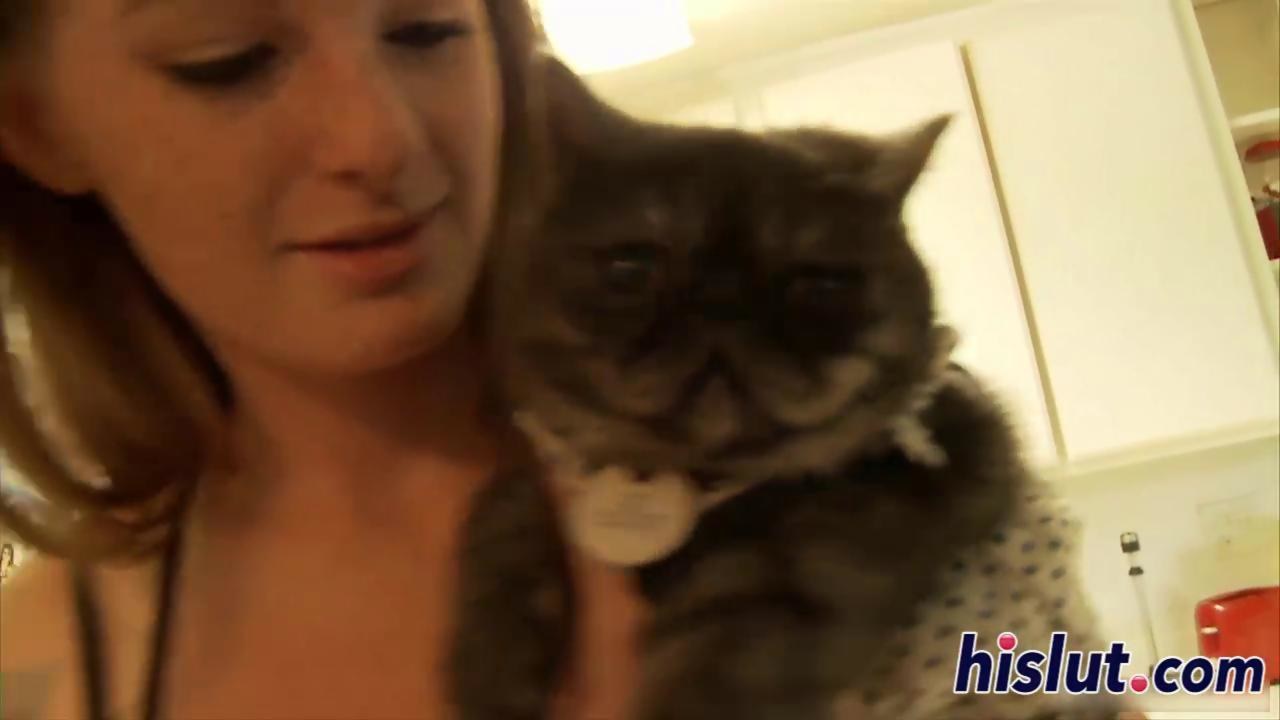 Kinky redhead has her tight cunt rammed